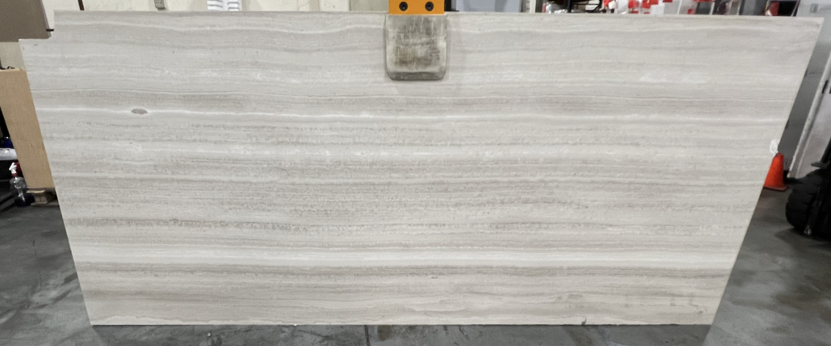 Lot#: 217730 / Size: 51" x 112" / Finish: Honed