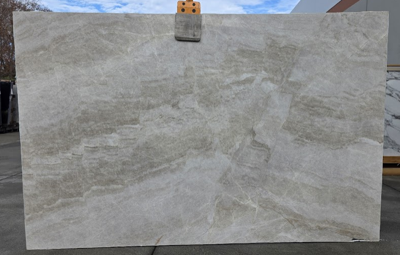 Lot# 230085 / Size: 78" x 122" / Finish: Polished