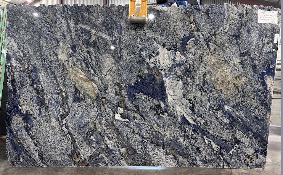 Lot#: 211250 / Size: 70" x 116" / Finish: Polished