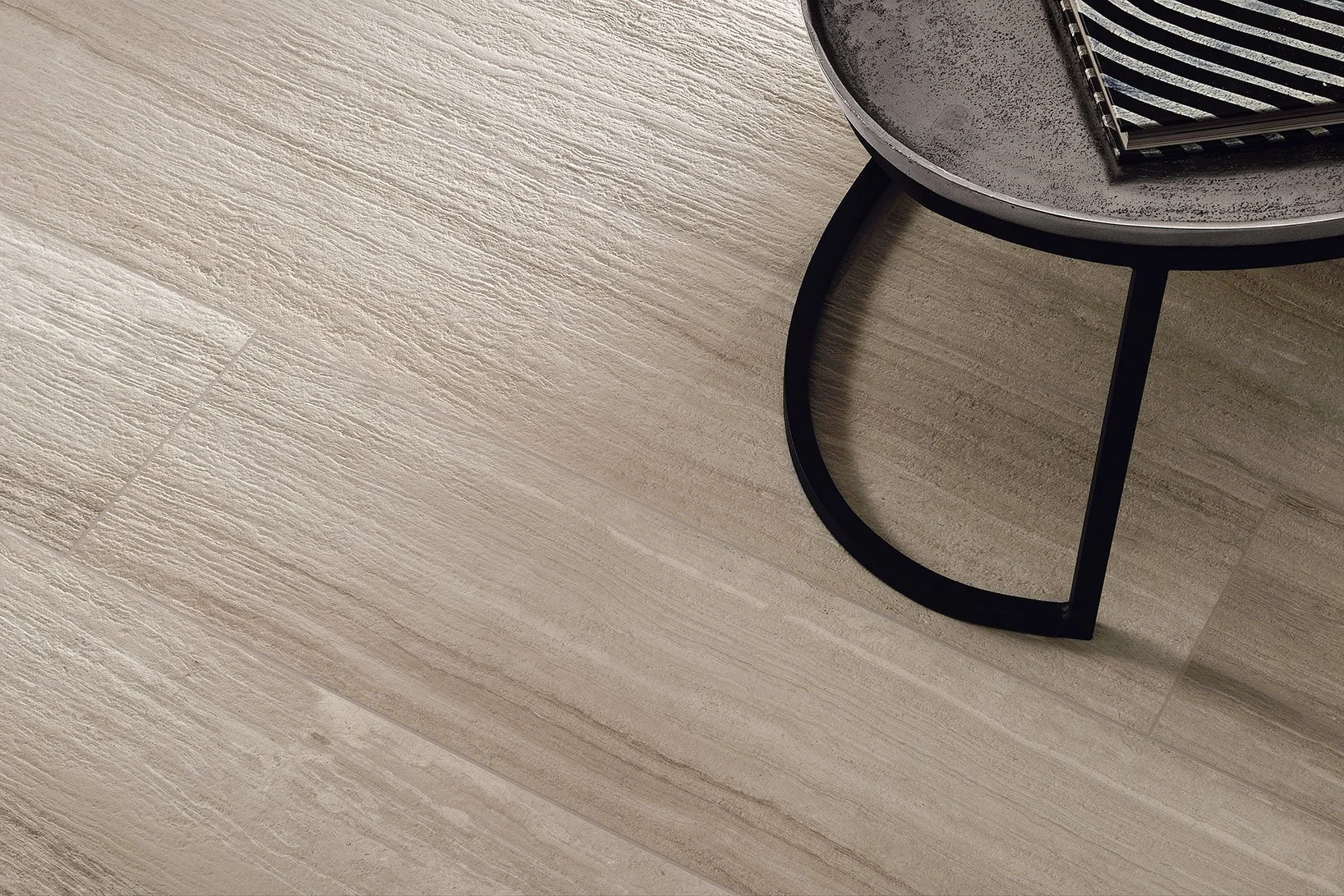 Ceramiche-Coem_Flow_Greige-20x120_pavimenti-in-gres-2.jpg