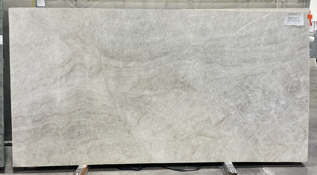 Lot#: 231534 / Size: 68" x 131" / Finish: Honed