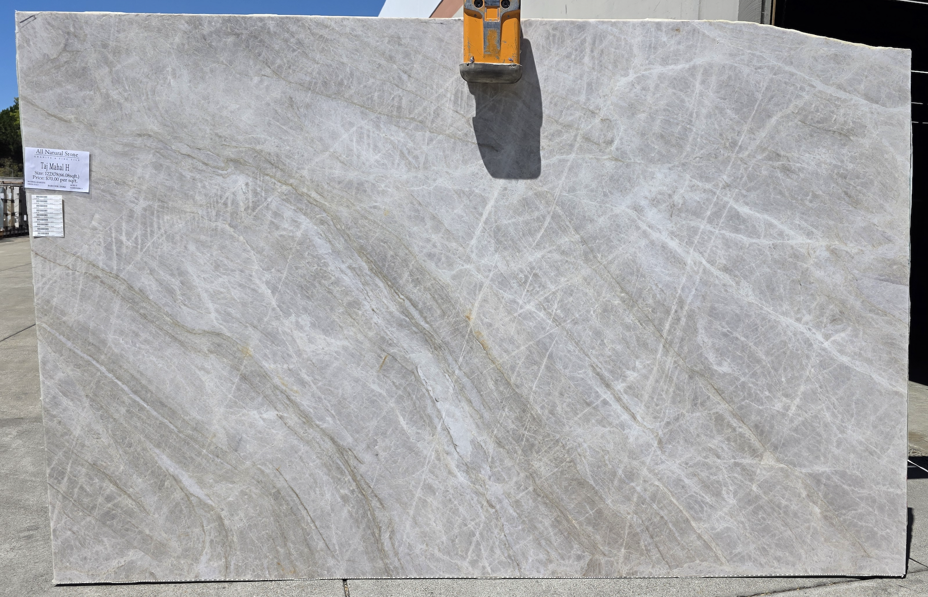 Lot# 231862 / Size: 78" x 122" / Finish: Honed