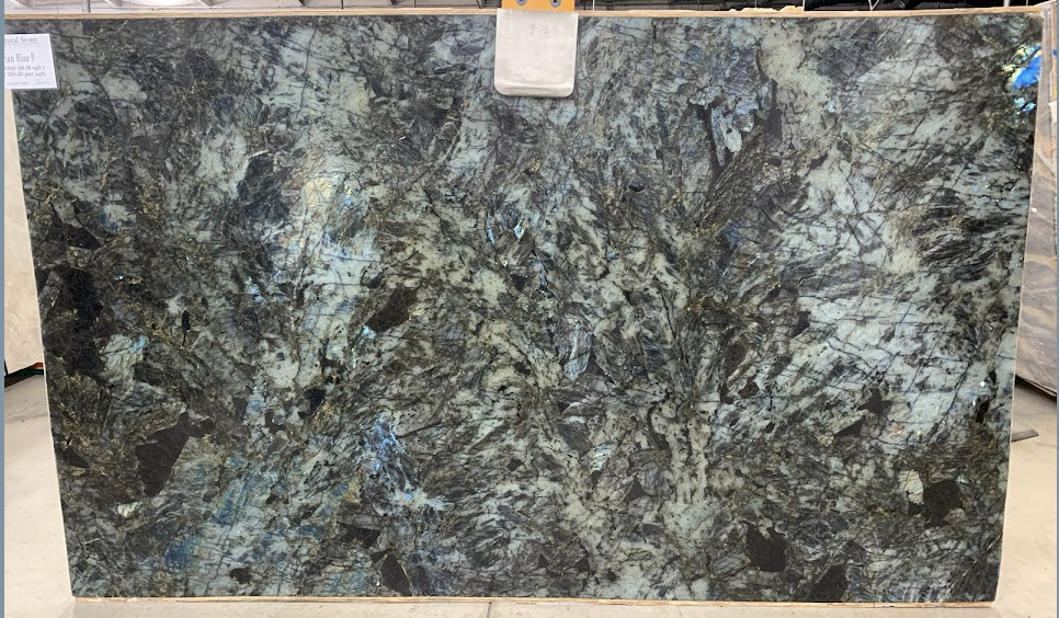 Lemurian Blue P 106x66 - 228320.png