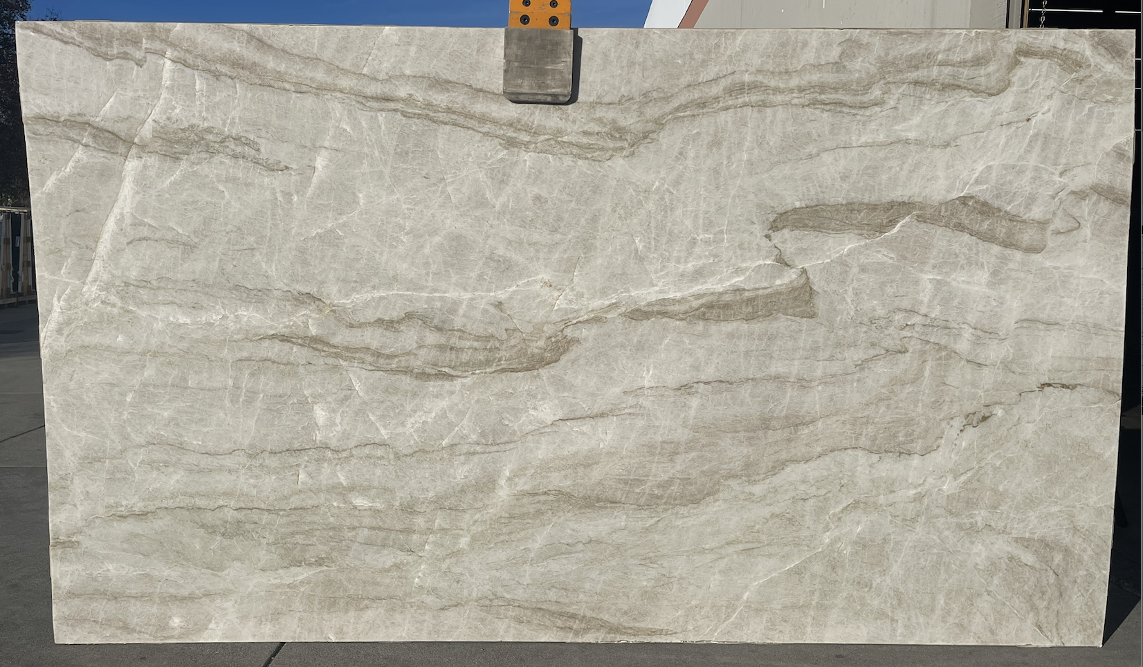 Lot# 229853 / Size: 77" x 135" / Finish: Polished