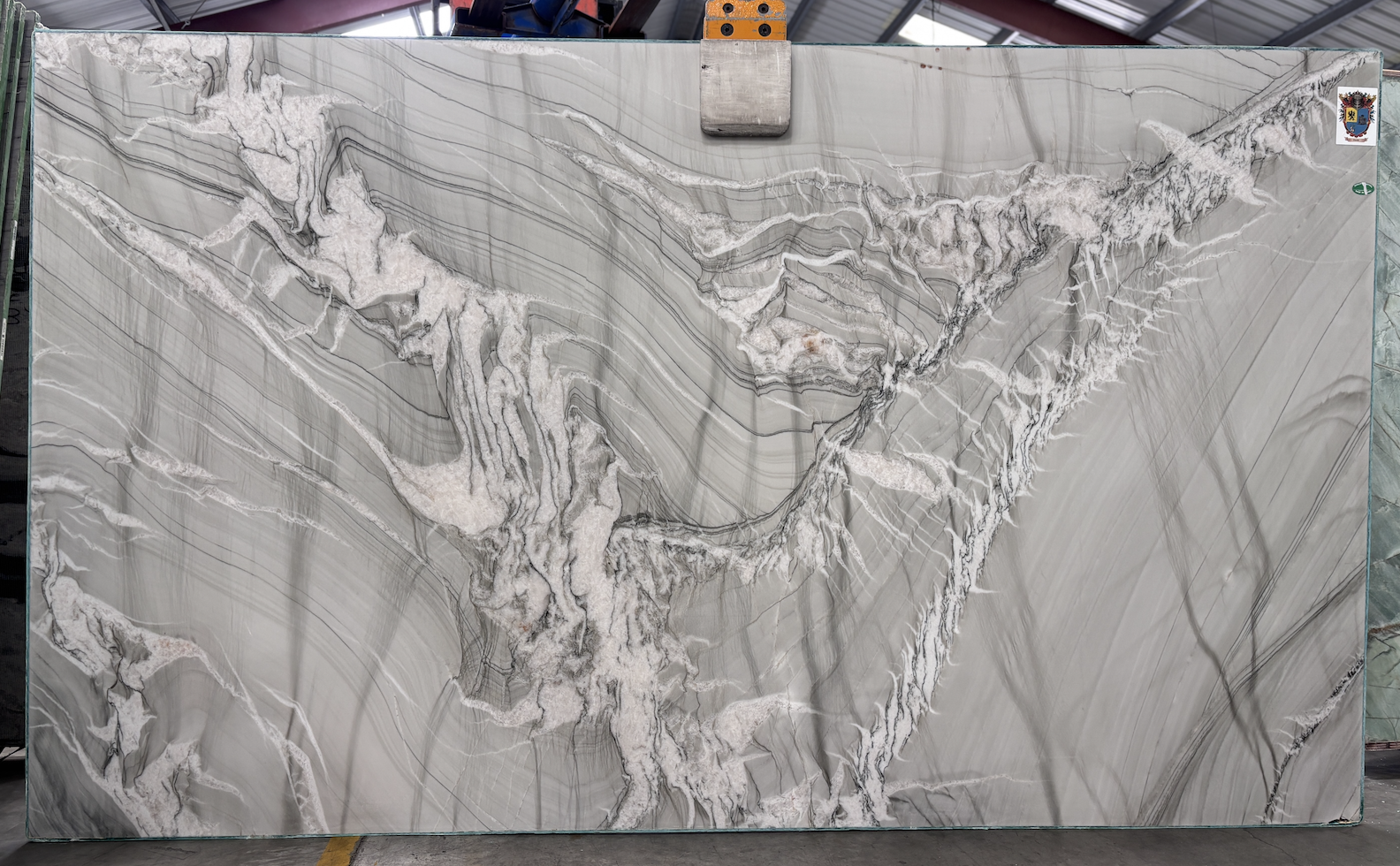Lot# 231112 / Size: 74" x 126" / Finish: Polished