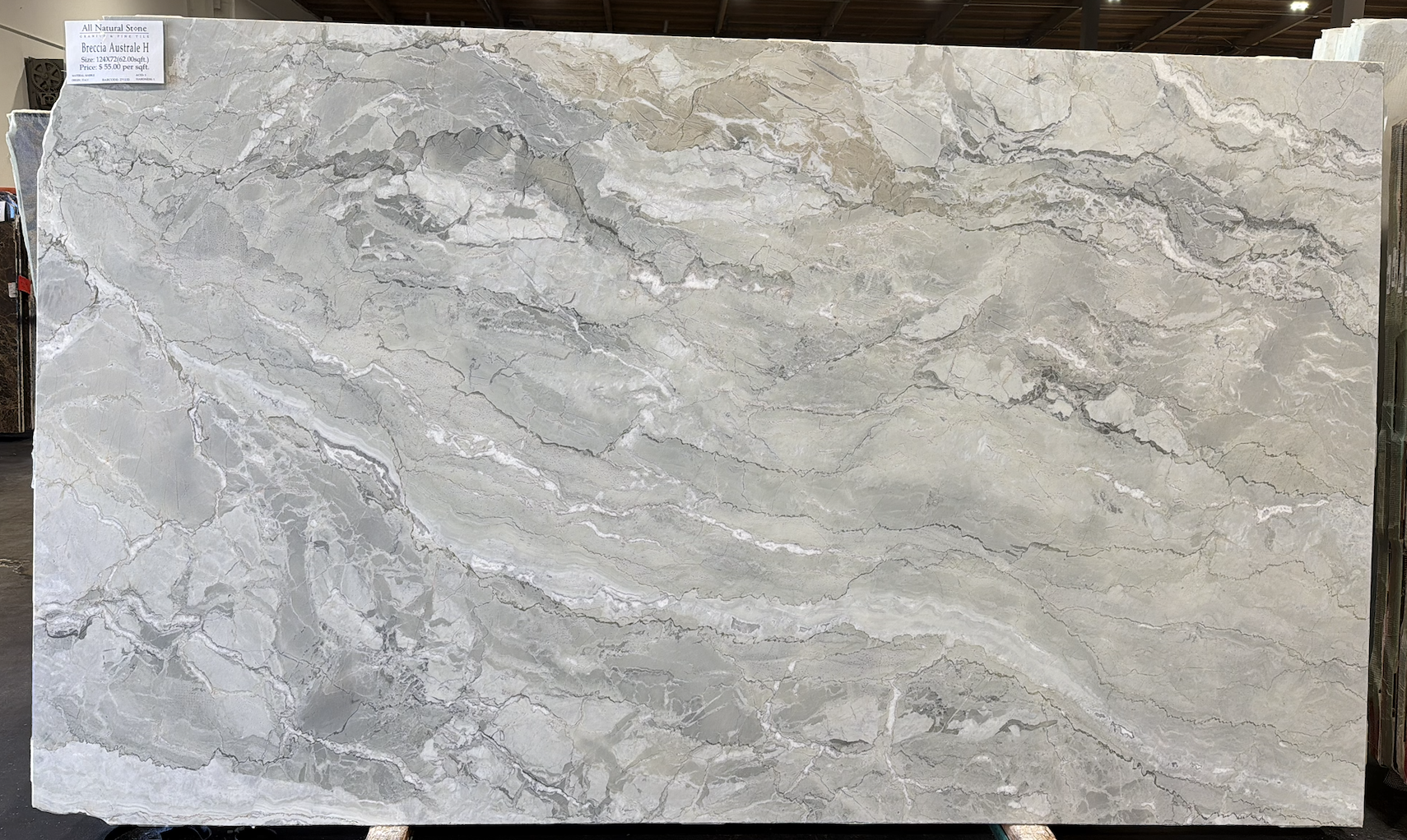 Lot#: 231133 / Size: 72" x 124" / Finish: Honed
