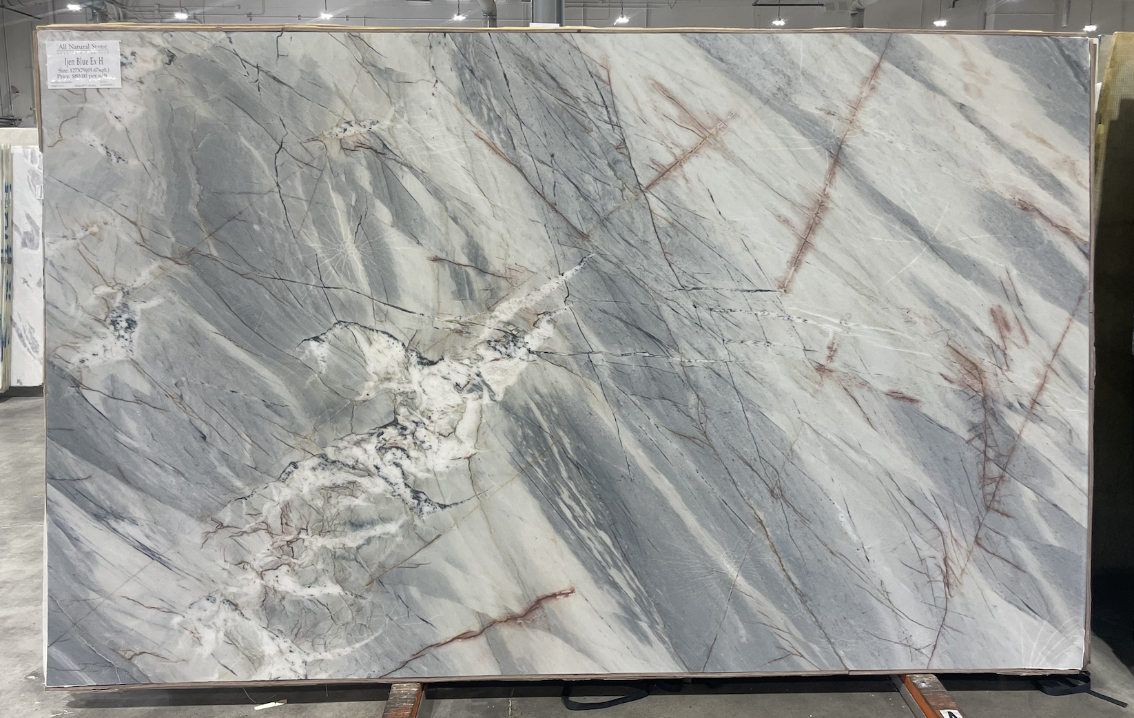 Lot#: 231912 / Size: 79" x 127" / Finish: Honed