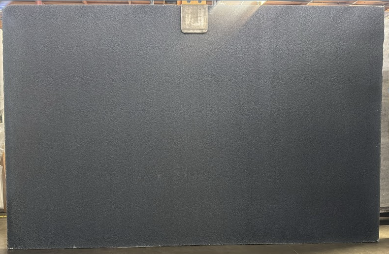 Lot#: 2278512 / Size: 778" x 120" x 3cm / Finish: Flamed