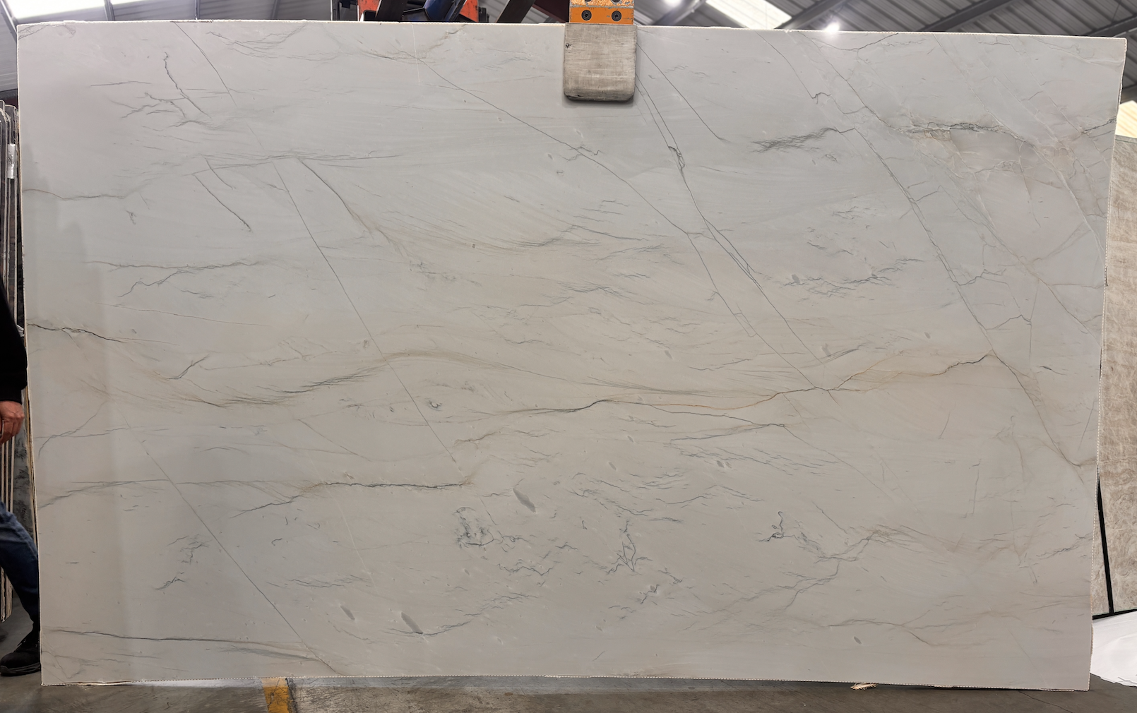 Lot #230945 / Size: 79"x 129" / Finish: Honed