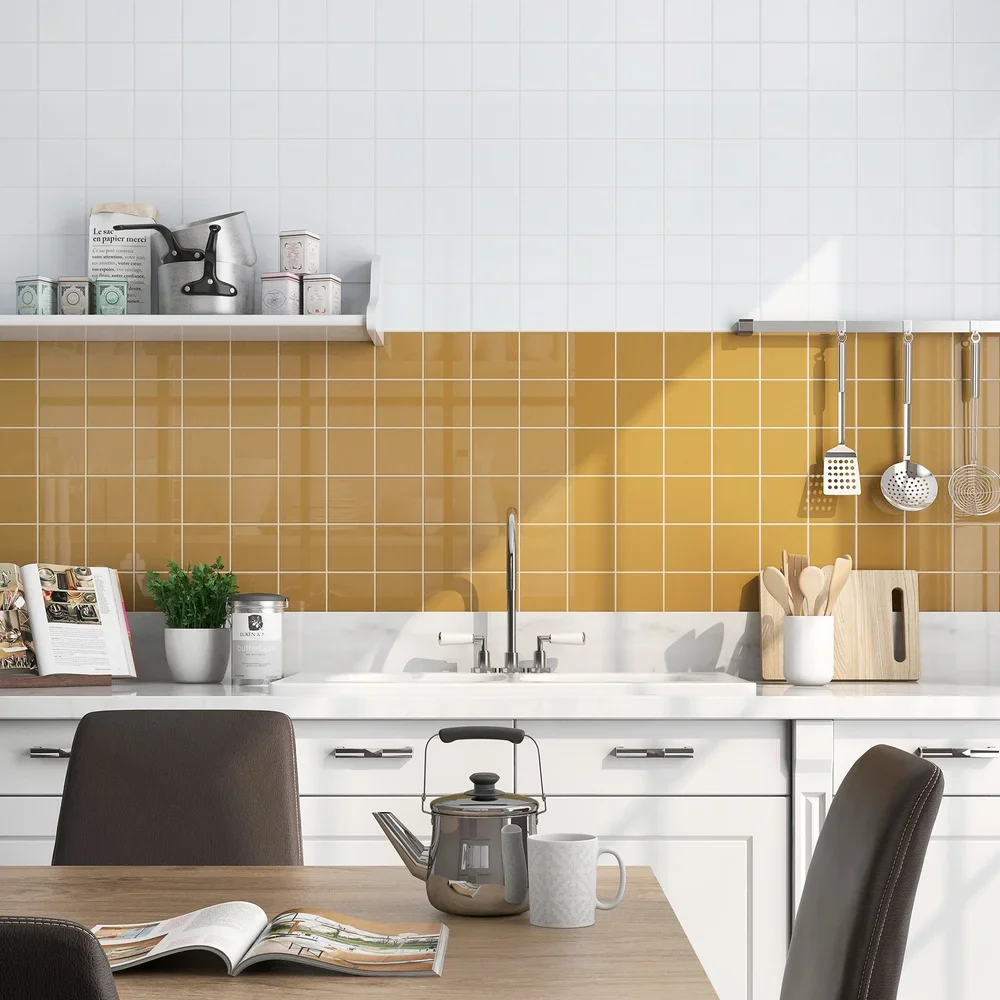amb-09-WHITE-ICE-BRIGHT-MUSTARD.webp