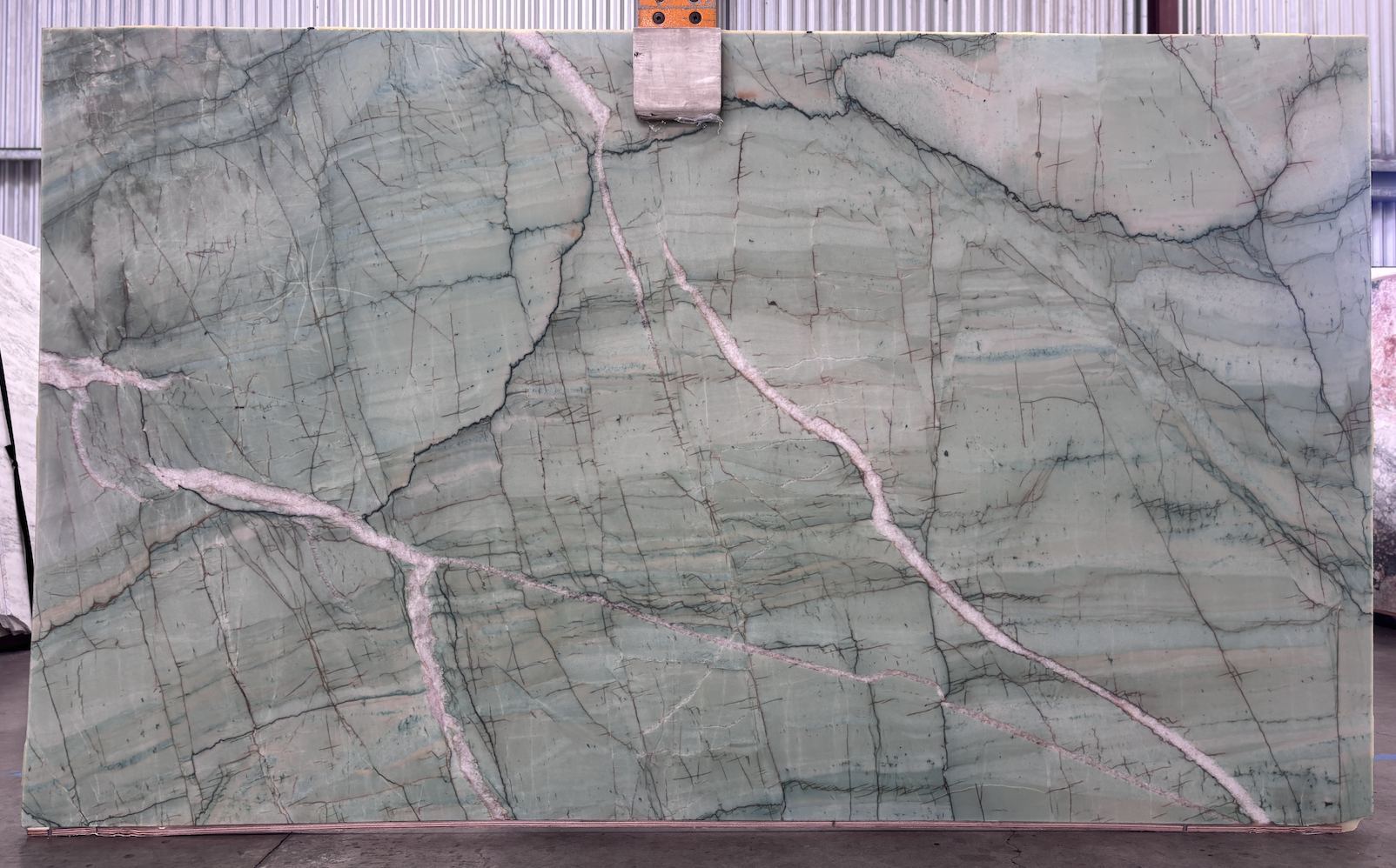 Lot#: 231211 / Size: 76" x 128" / Finish: Honed