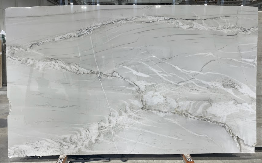 Lot#: 229901 / Size: 79" x 132" / Finish: Polished