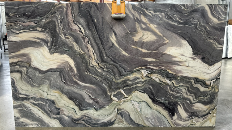 Lot#: 218782 / Size: 75" x 127" / Finish: Polished