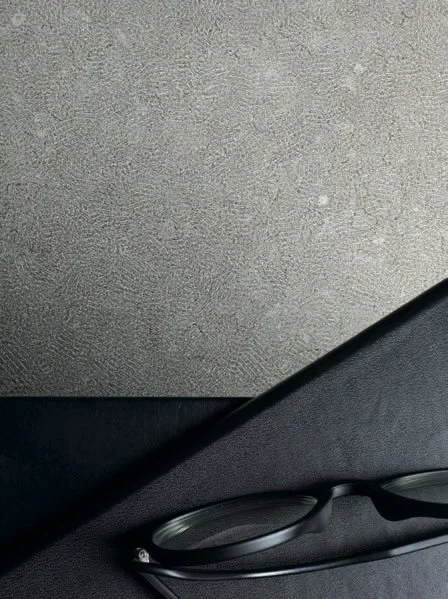 grey close.jpg