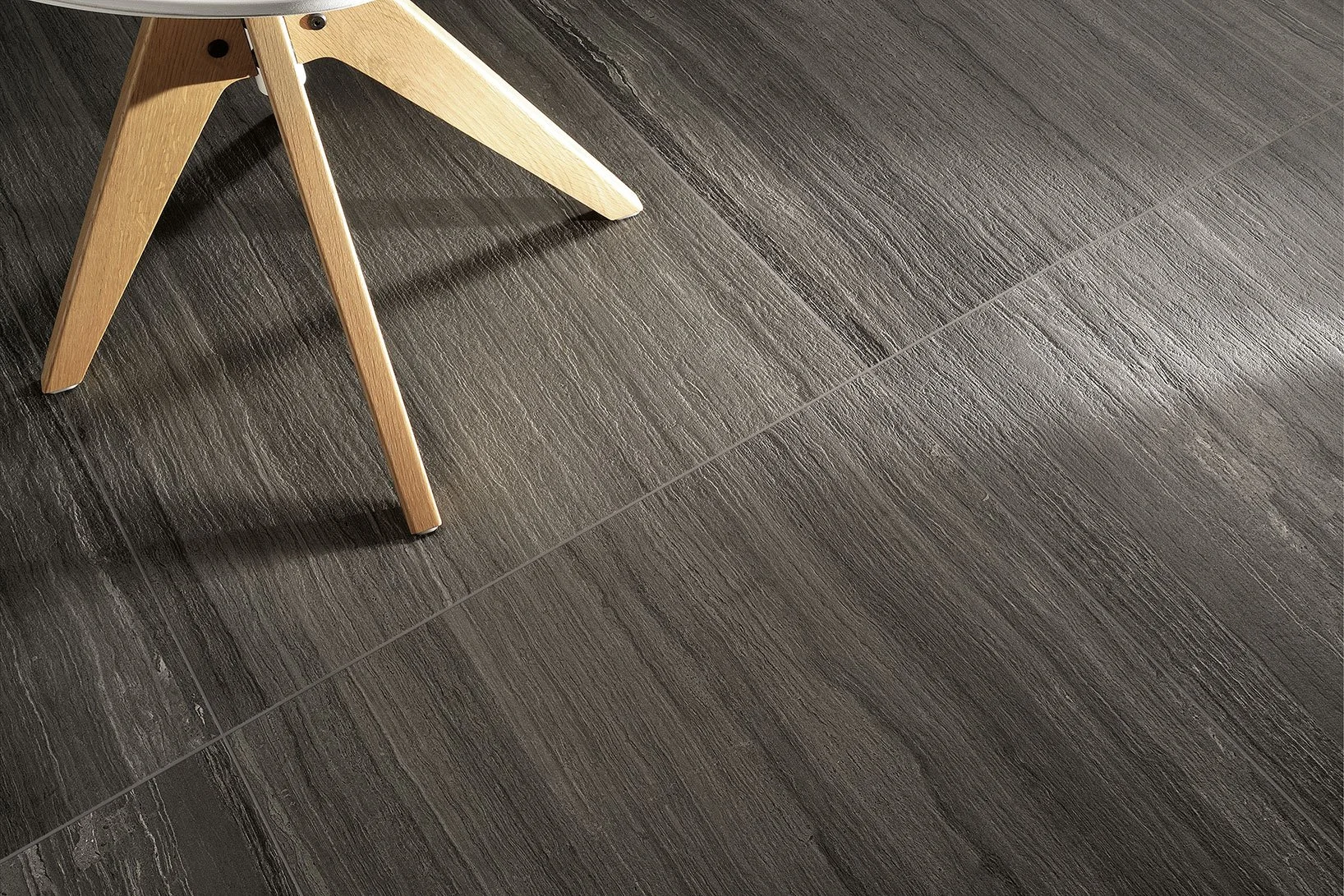 Ceramiche-Coem_Flow_Dark-Grey-60x120_pavimenti-interni-2.jpg