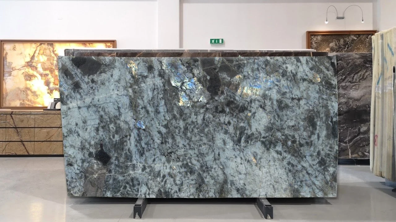 Lot#: 221841 / Size: 62" x 120" / Finish: Polished