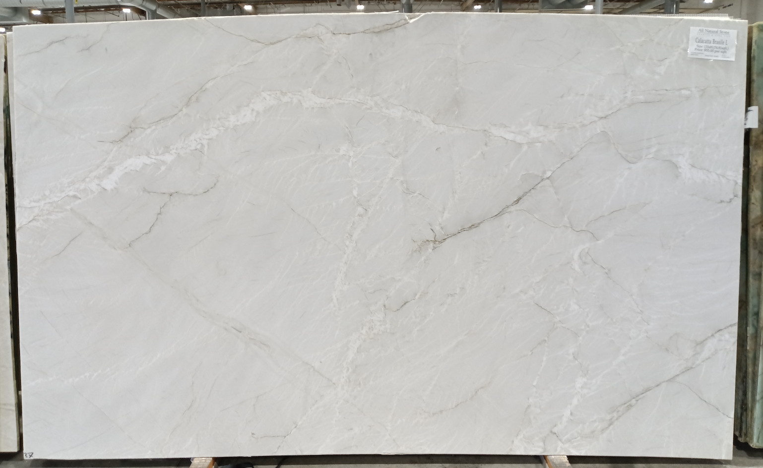 Lot #232283 / Size: 81" x 133" / Finish: Leathered