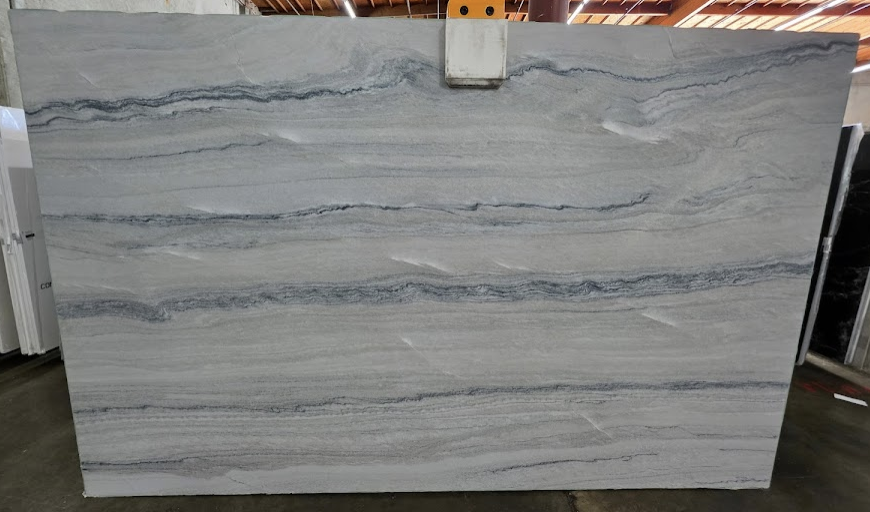 Lot#: 227683 / Size: 74" x 117" / Finish: Honed