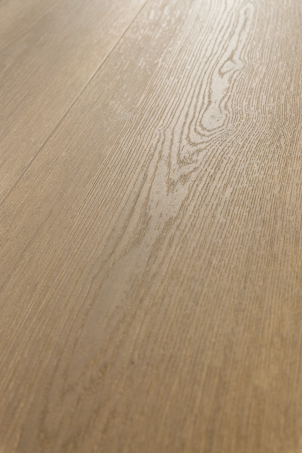 amb-living-ceramics-kora-canella-02-hr.png