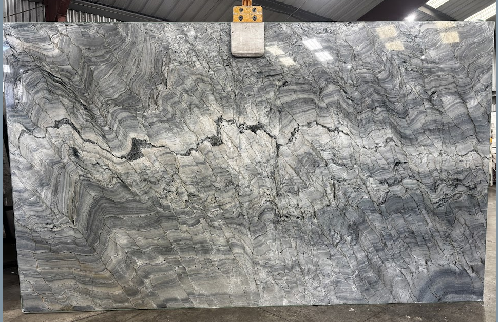 Lot#: 230851 / Size: 75" x 126" / Finish: Polished