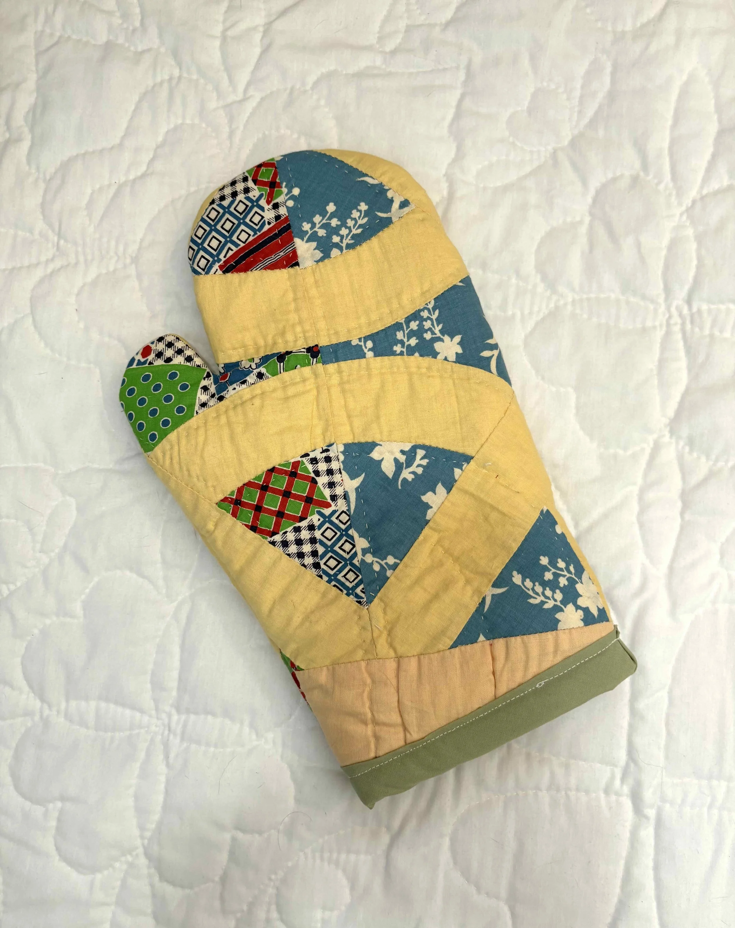 Yellow Patchwork Oven Mix