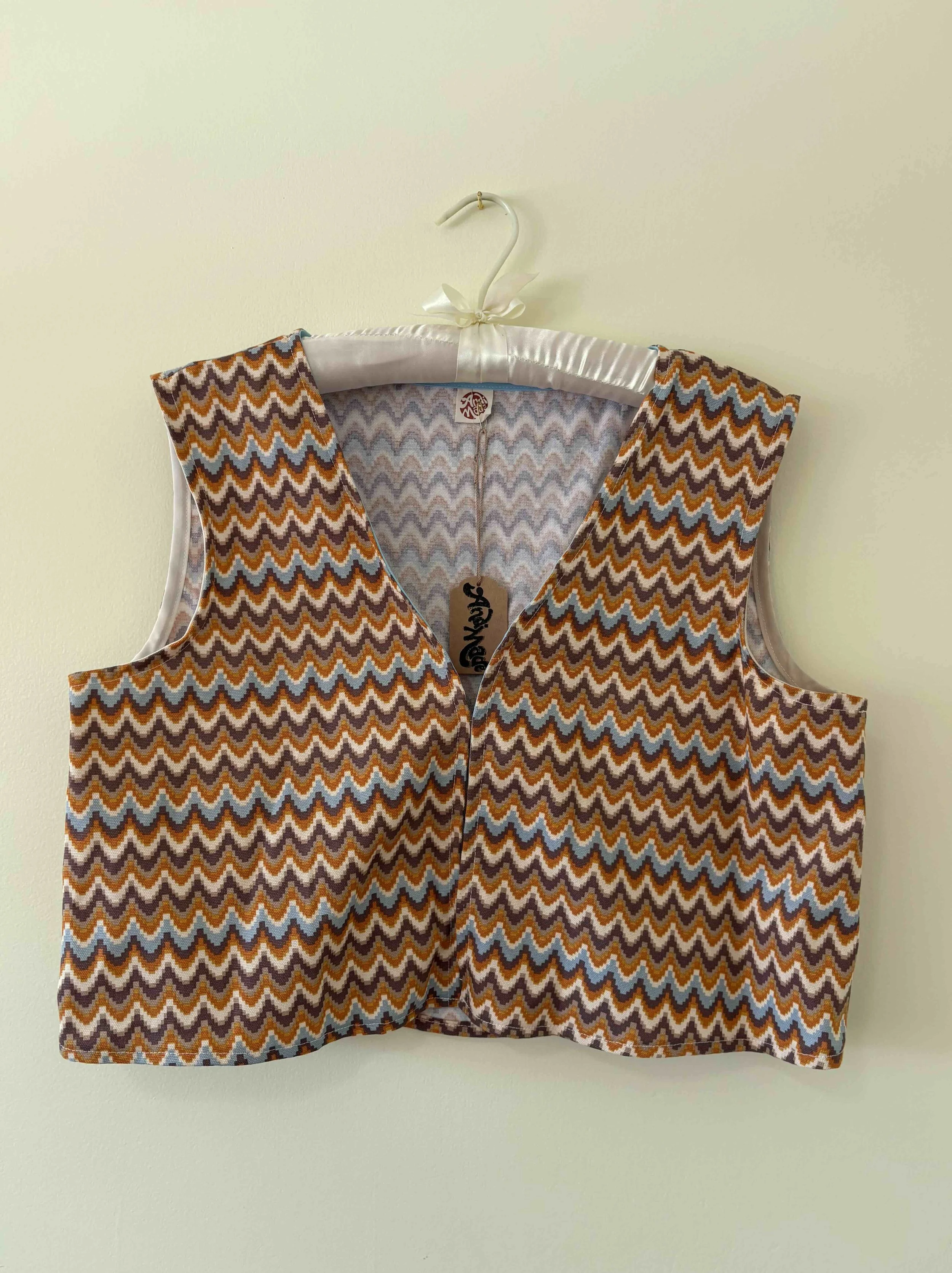 Orange Brown Vest No Ribbon / Large
