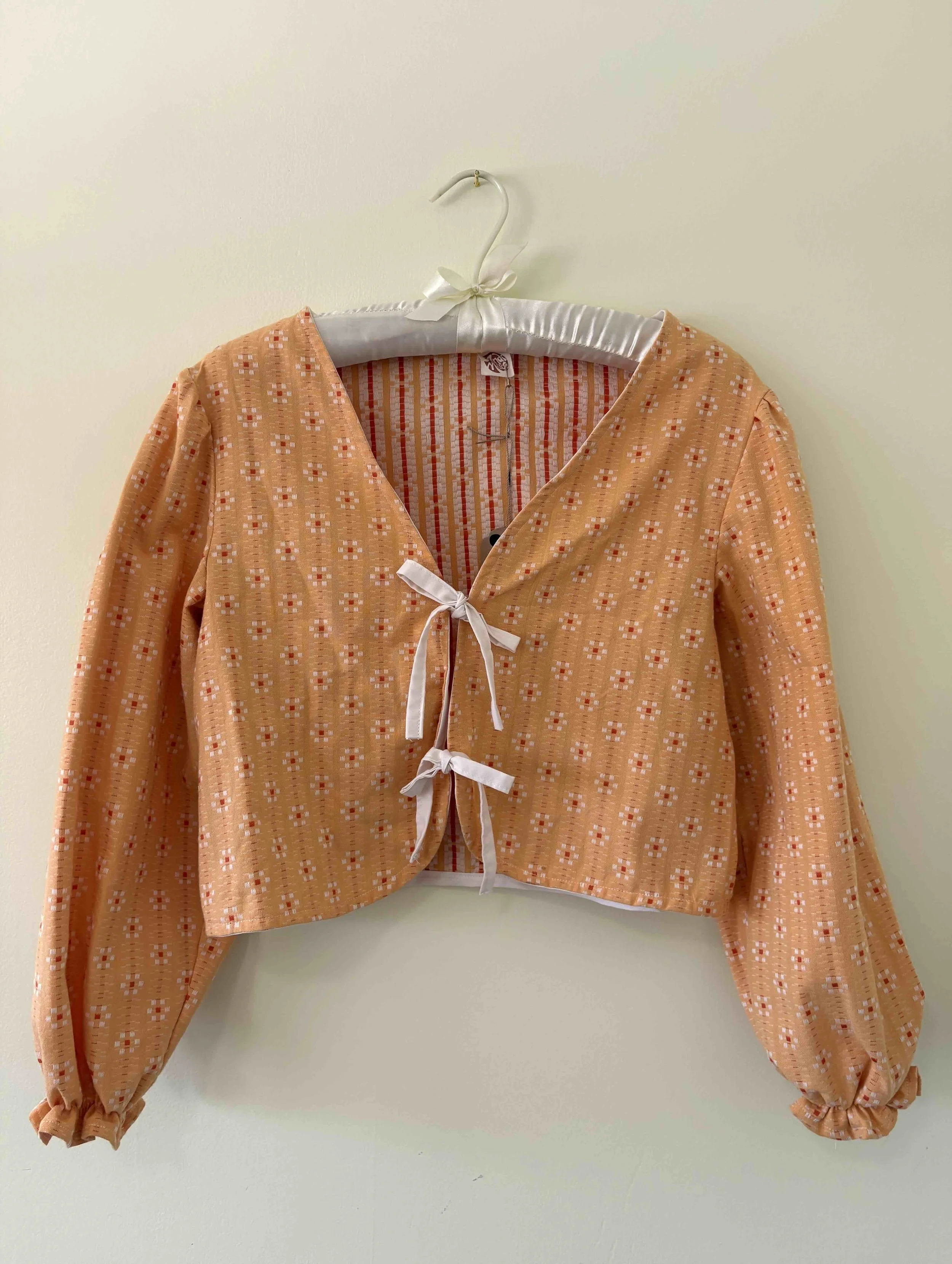 Yellow Floral Tie Front Top / Extra Small