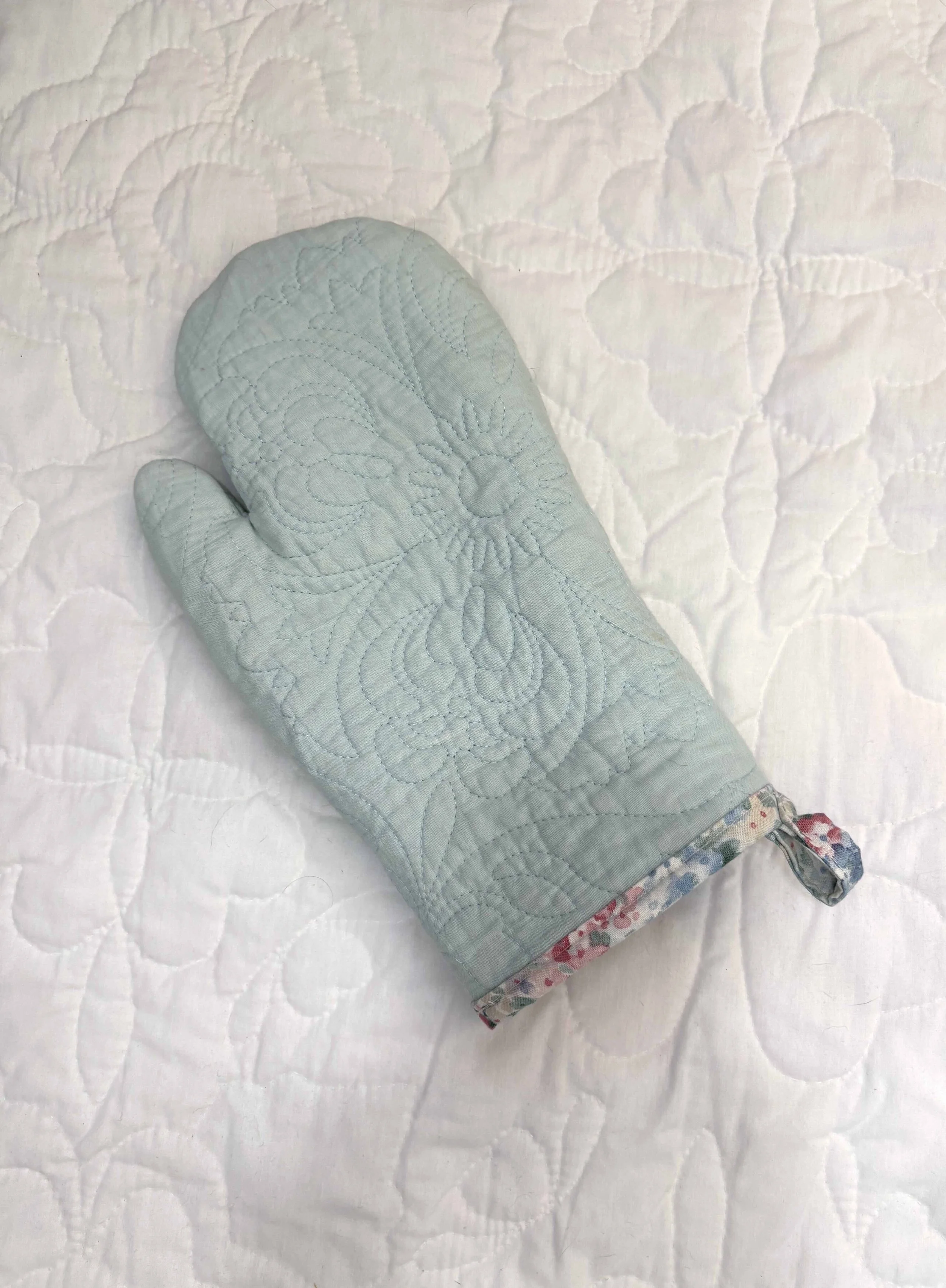 Blue Quilted Oven Mix
