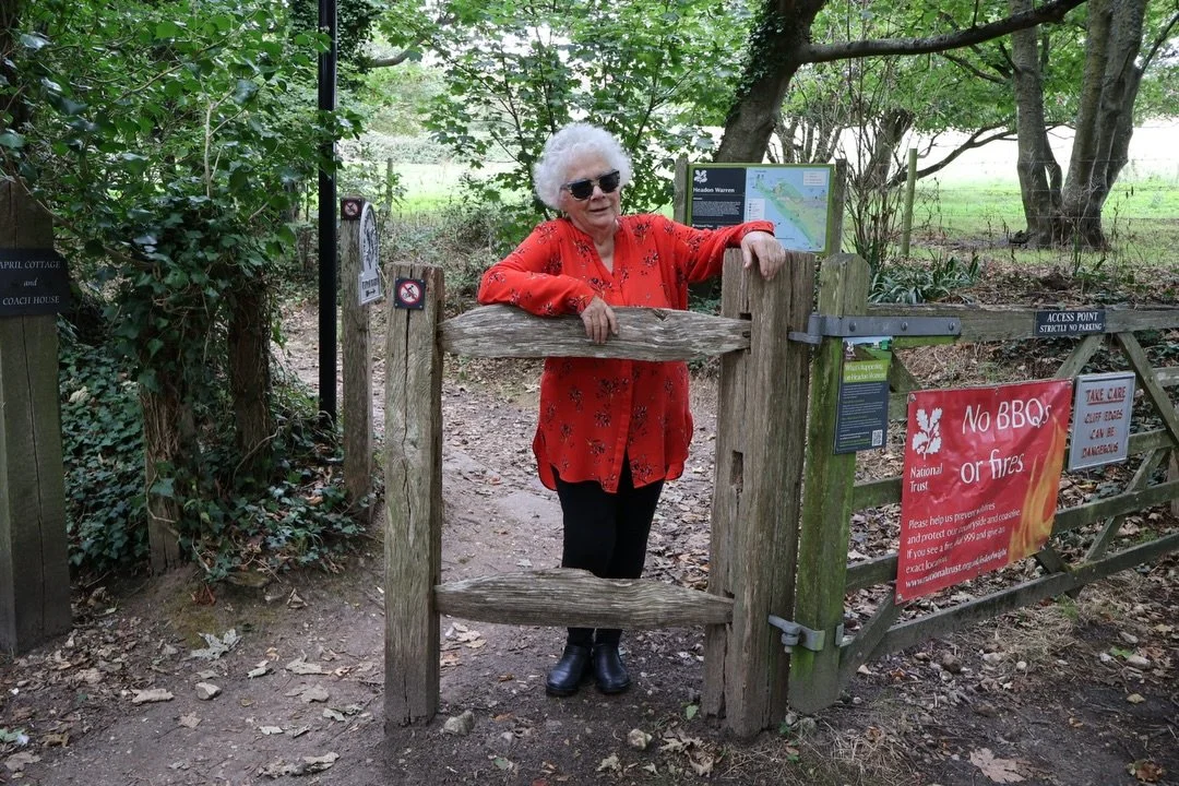 From the Isle of Wight to York, Oxford, and Swansea, Susan is taking the Rhyme &amp; Reason UK tour on the road! 🇬🇧📚✨

Susan is currently traveling across the UK, sharing the hidden histories, royal scandals, and medieval politics behind classic n