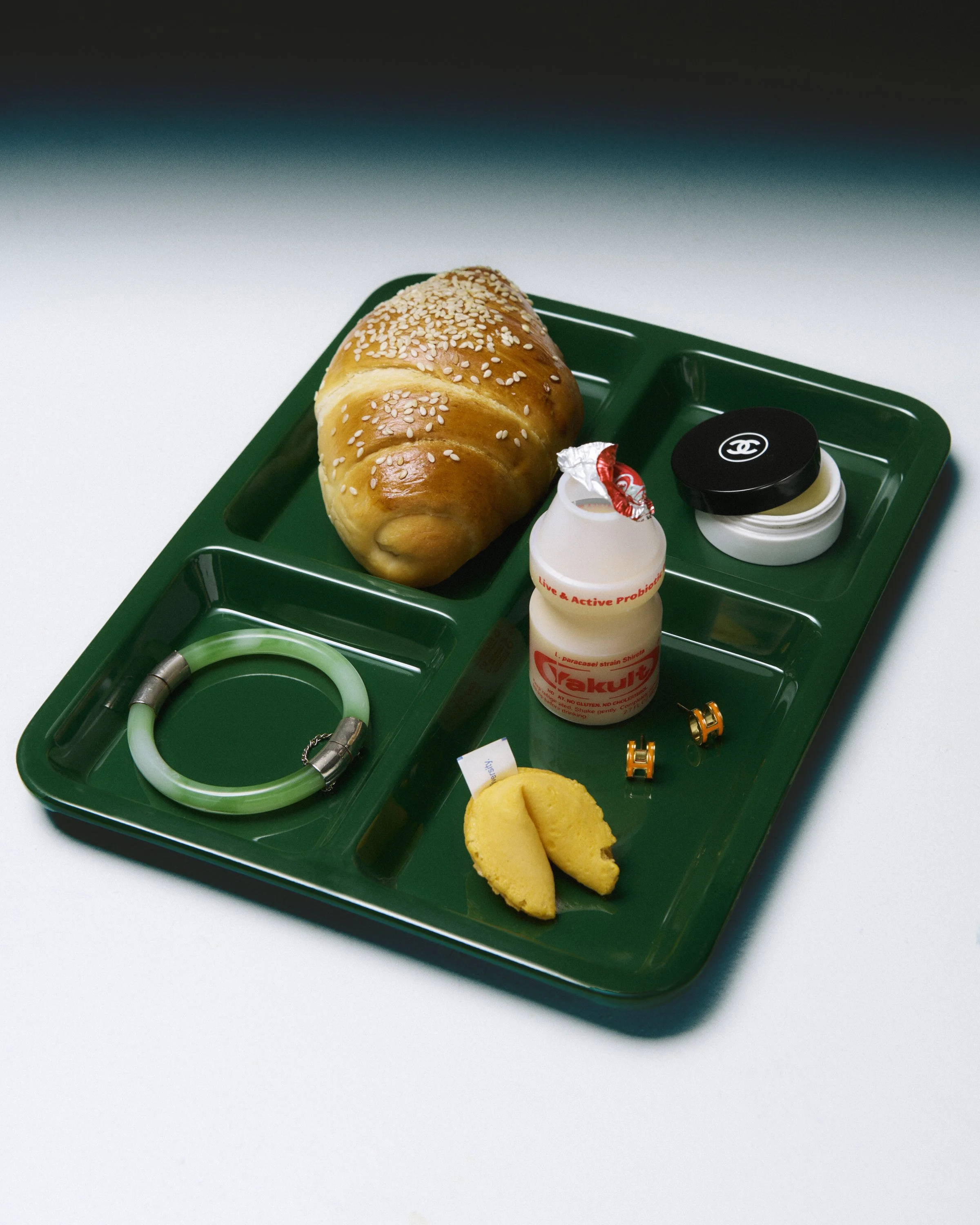 GREENTRAY copy.jpg