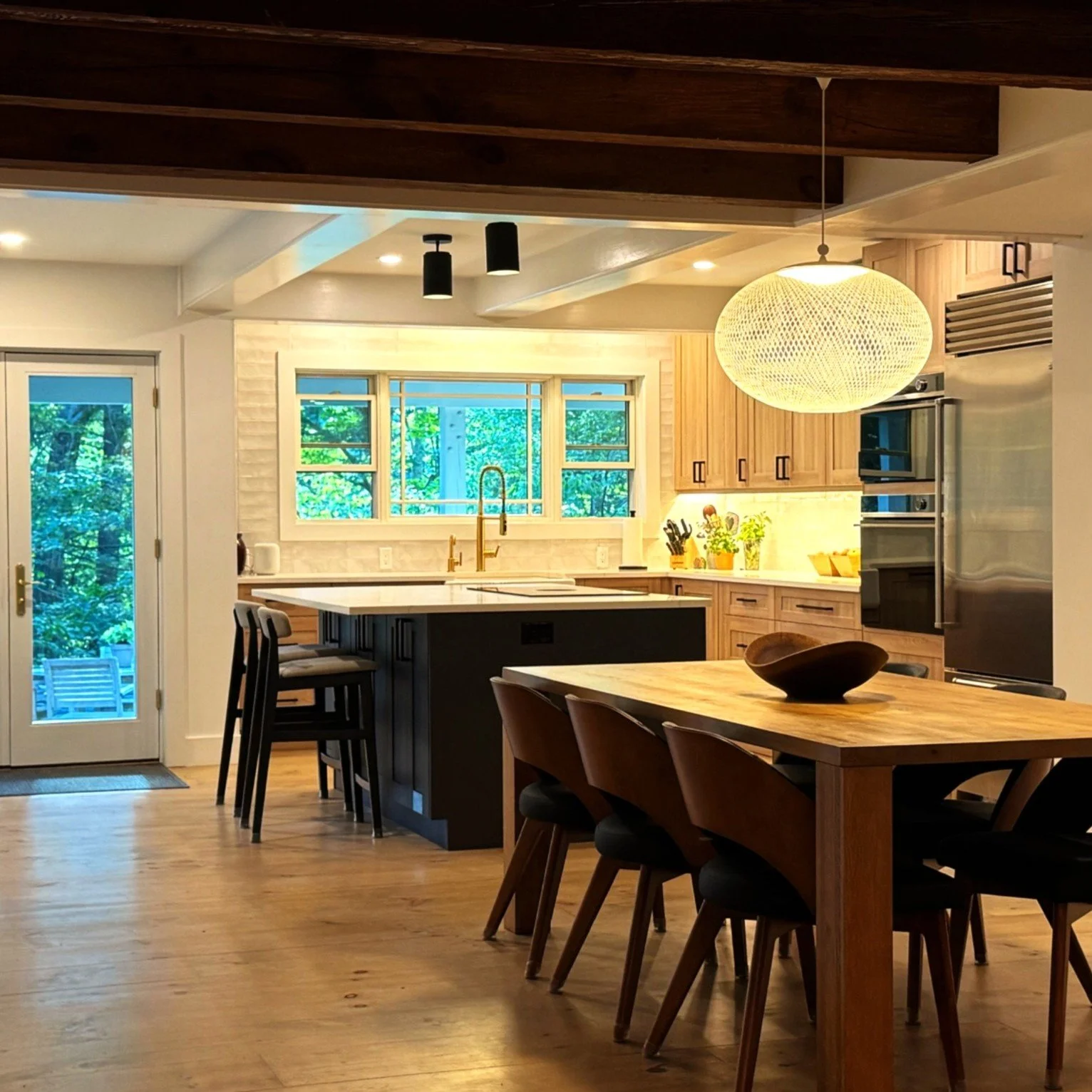 Bearsville-Bungalow-Bearsville-NY-Dining-Room-3-Amy-Moses-Architecture.jpg
