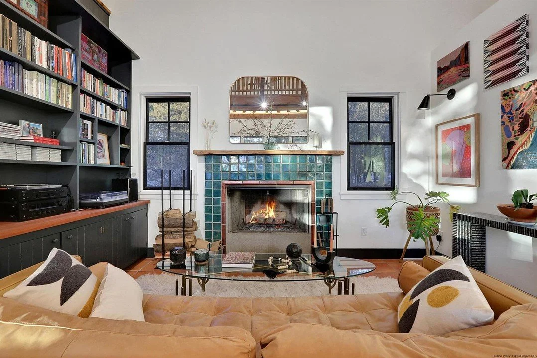 LR fireplace.jpg