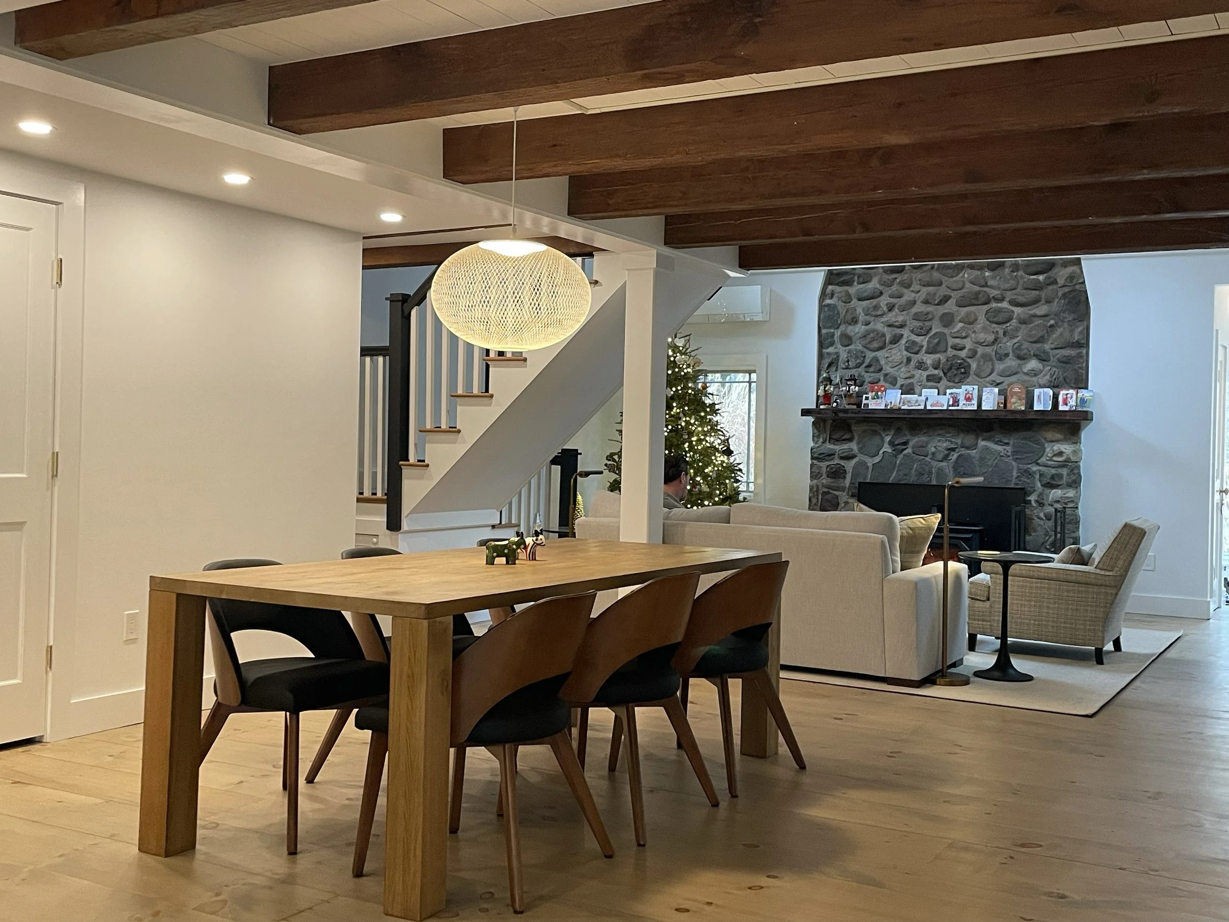 Bearsville-Bungalow-Bearsville-NY-Dining-Room-6-Amy-Moses-Architecture.jpg
