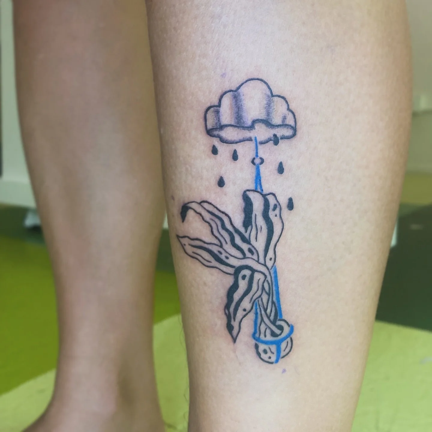 Don&rsquo;t forget to sit in your little baby swing and water yourself!
💧💧💧💧💧💧
Thanks Hannah! ❤️