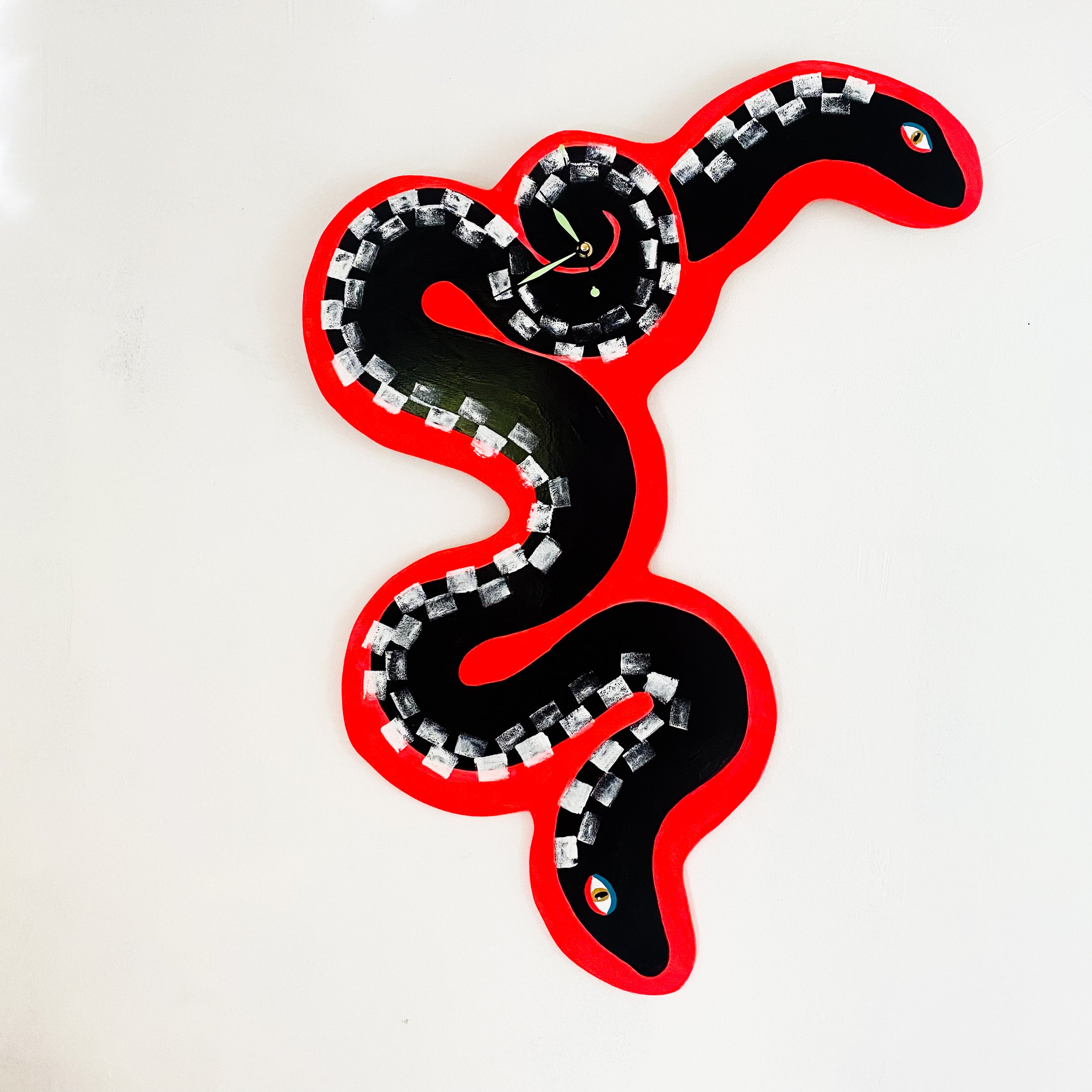 snakeclock_1.jpg