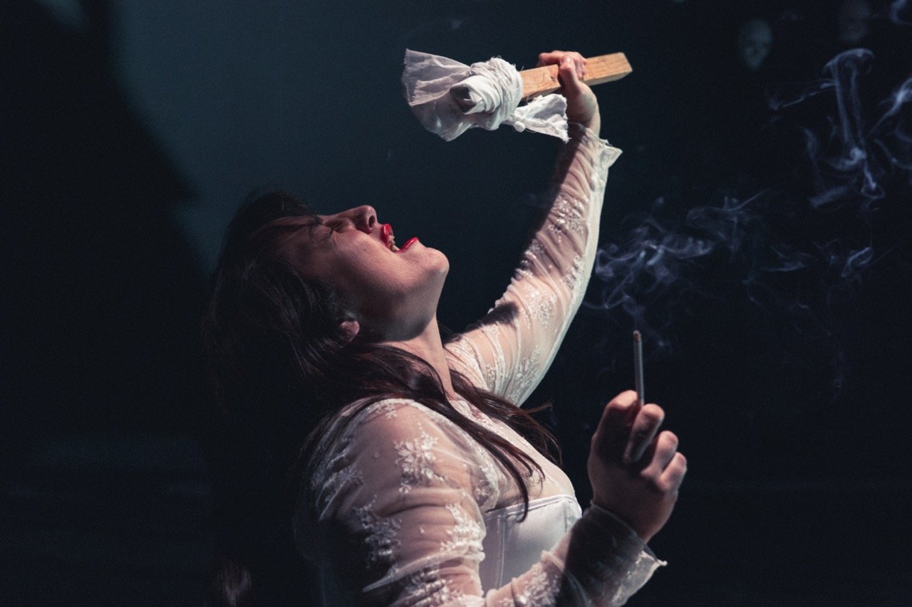 Medée Matériau - Formation mise en scène.jpeg