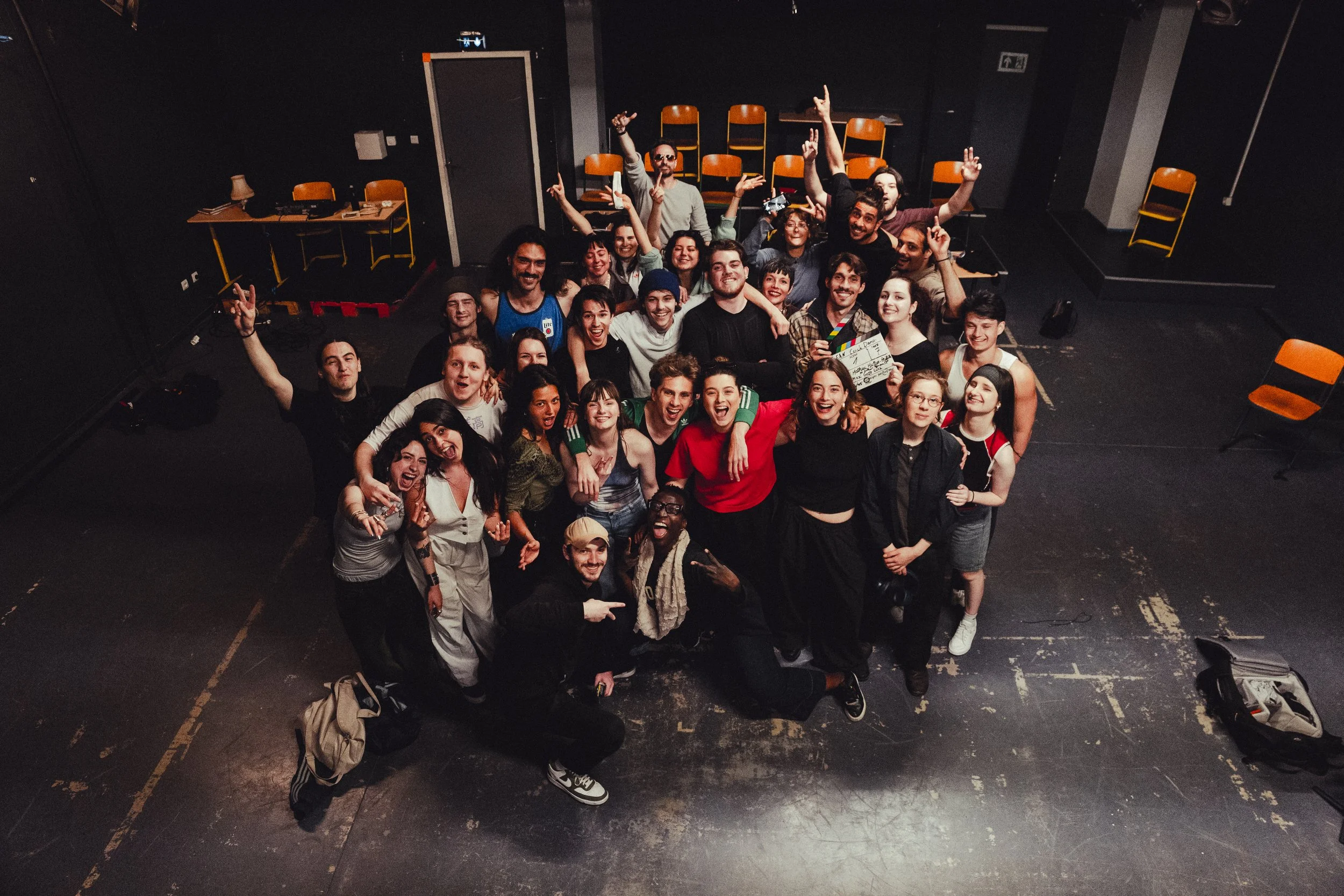 Photo de l'atelier cinéma durant la formation de l'acteur et de l'actrice