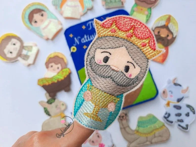 Mylar Nativity3-Paula Jordan - Maudie Borget.jpg