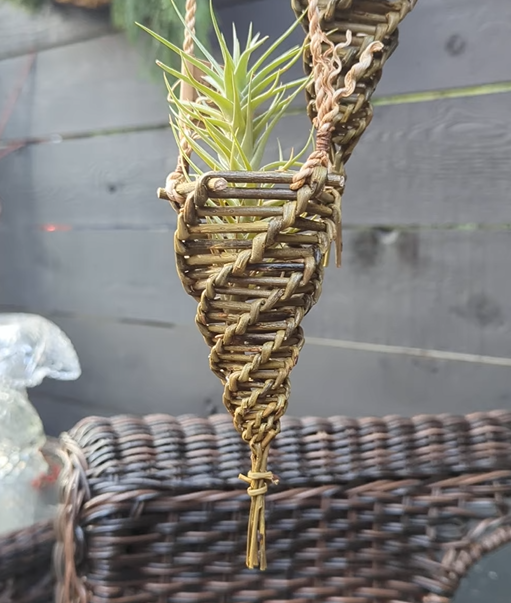Spiral Weave Plant Hanger