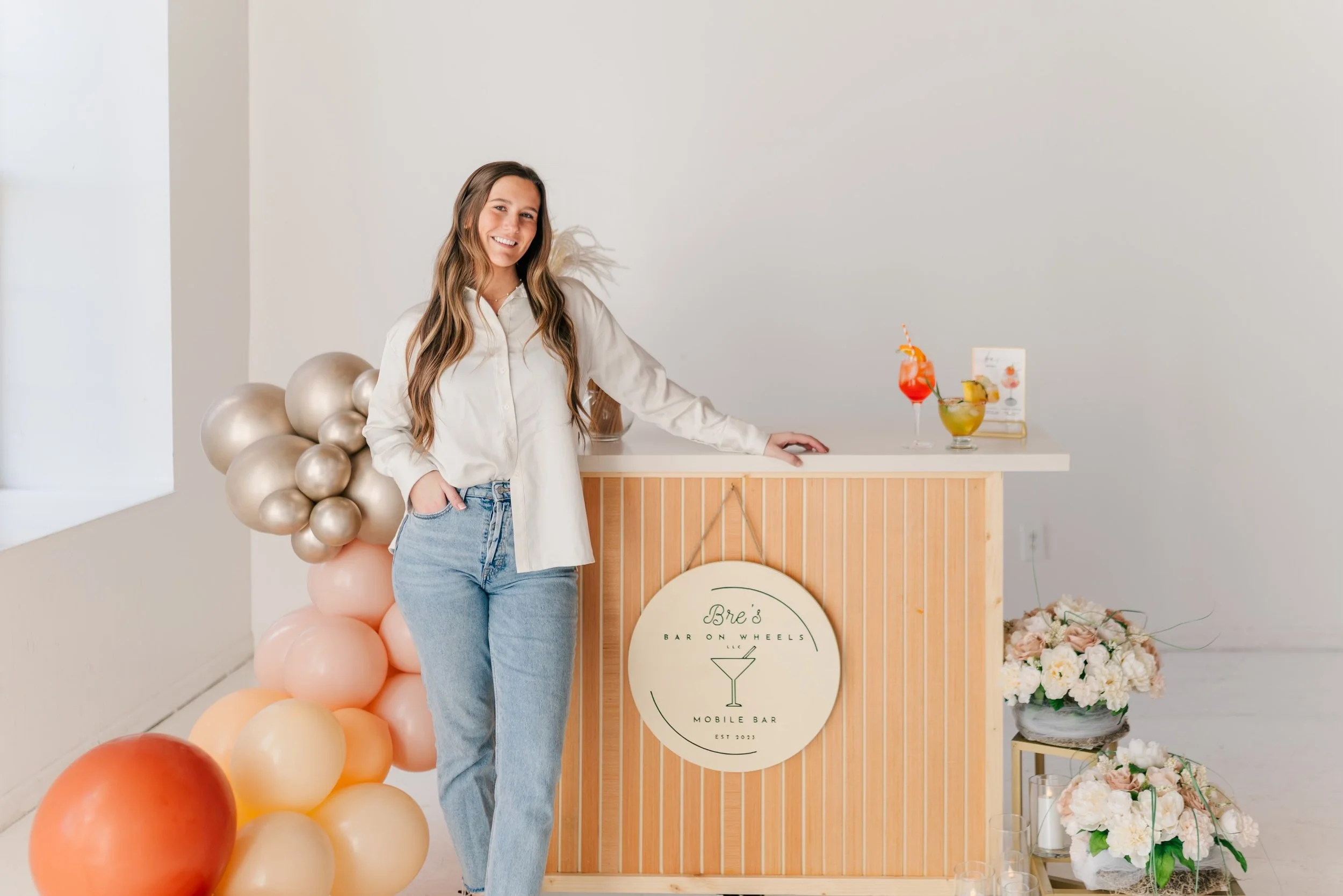 Rustic table setting at one of Laurie’s customers wedding.
