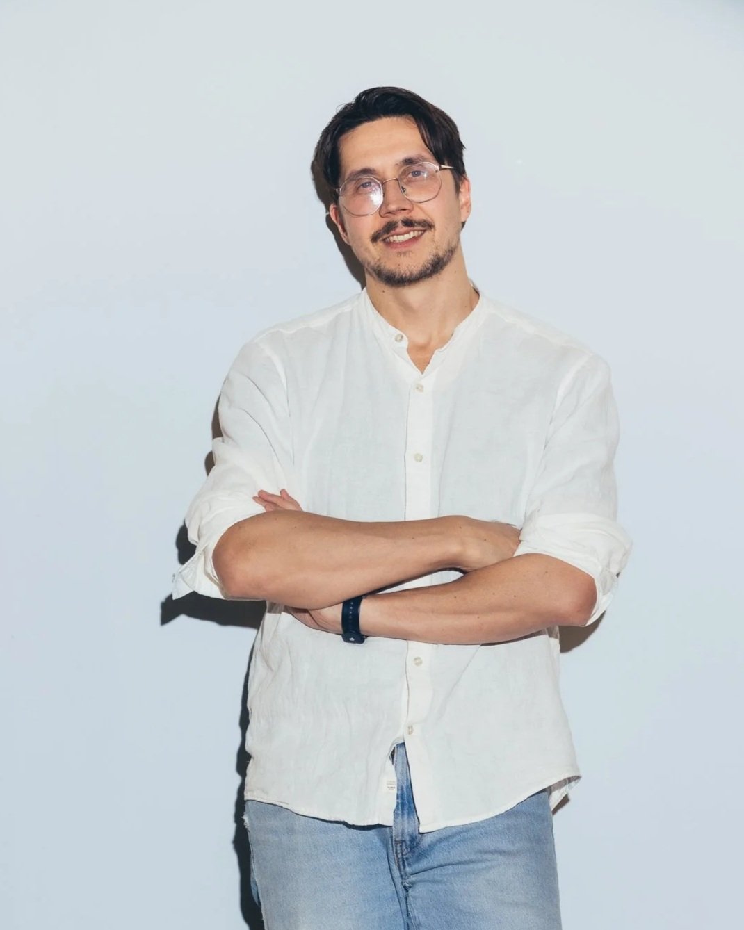 Henri Sinisalmi on IMAGOsettersin valokuvaaja, joka ikuistaa kaikki hetket, tapahtumista PR tilaisuuksiin ja henkilöbrändeihin.