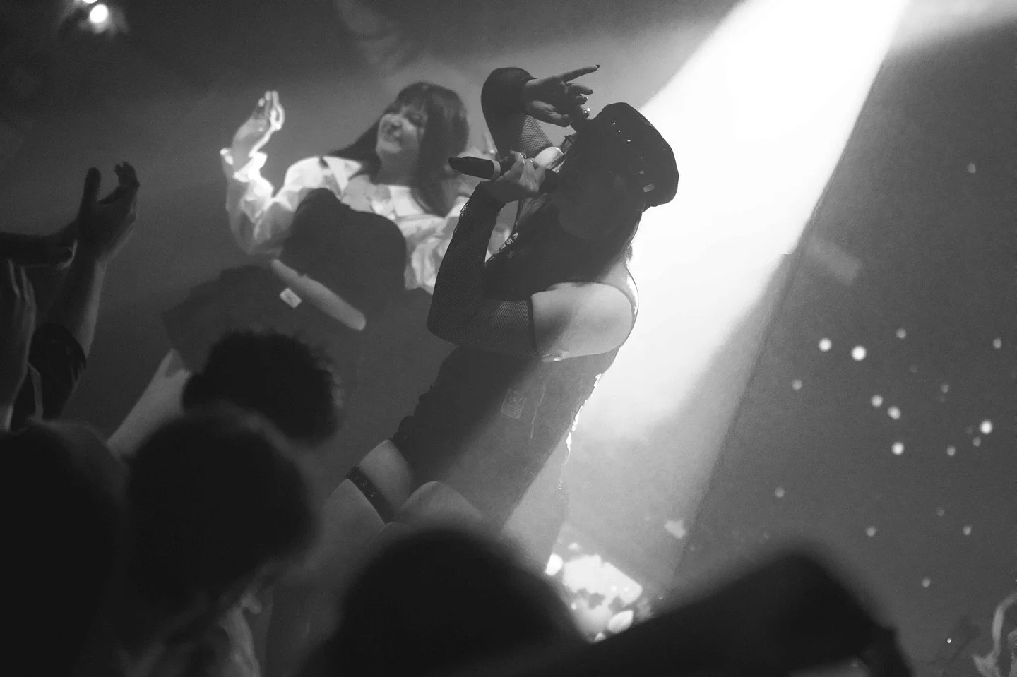 Did you get to hear our mash up at Hoshi?

It was Hypersleep x IDOL x Running in the 90s x Maidnight Ravers! 💜🩷🩵

#kaigai #kaigaiidol #overseasidol 

P: @seraphsmedia