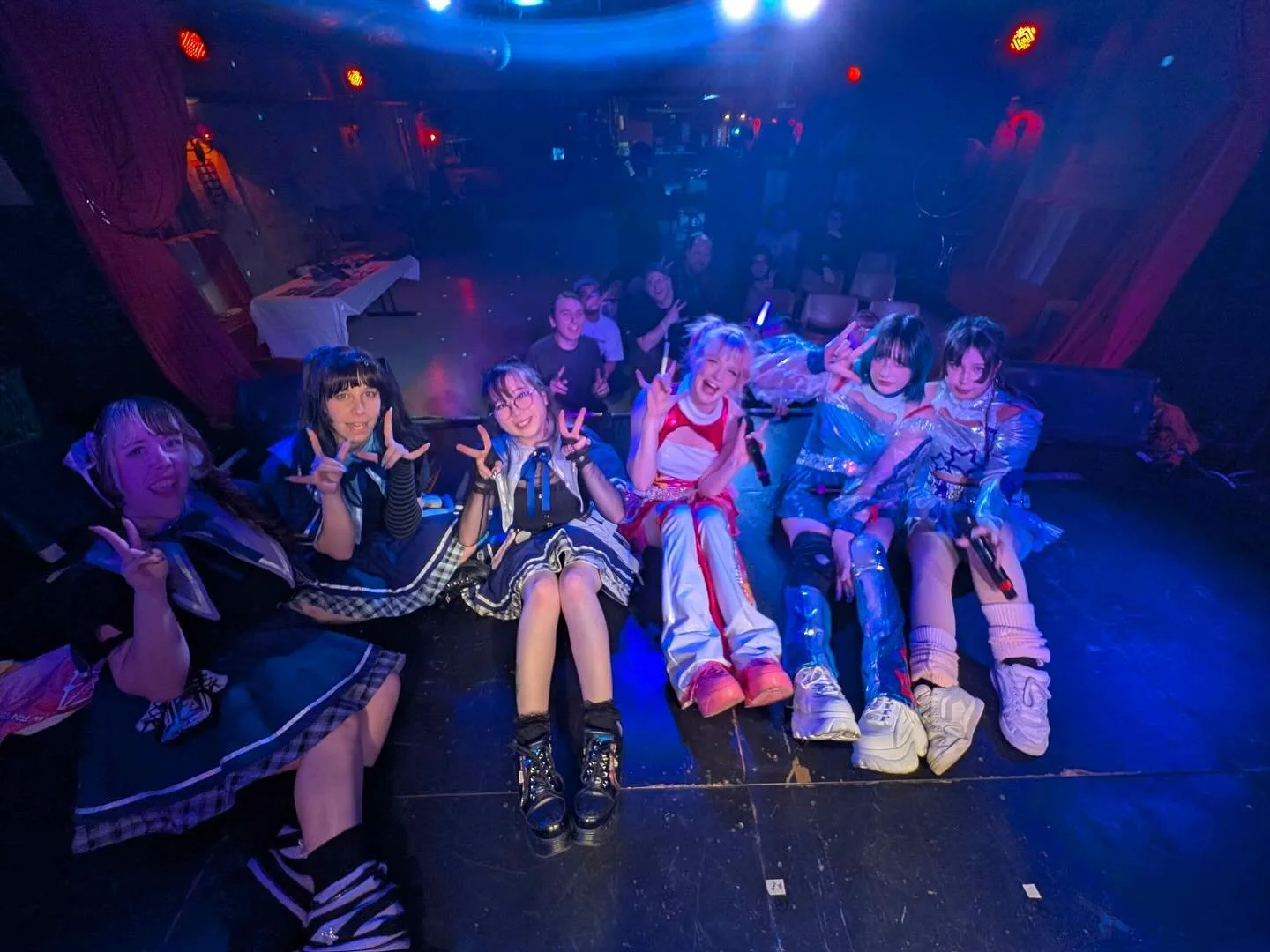 STARCRAFT 💫🔮

THANK YOU for keeping the energy up with us as we rounded off the OzCC weekend ! 

Thank you so much @reveil.au for opening for us 💜💙🤍

❗️Keep an eye on our socials for upcoming announcements 

#kaigai #kaigaiidol #overseasidol #jp