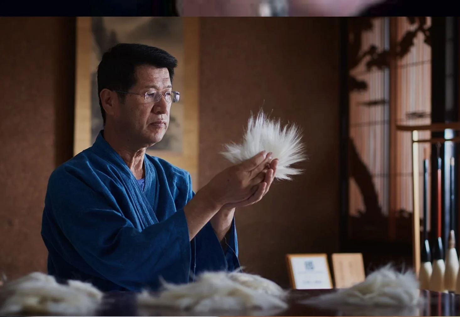 Hata Yoshiyuki sittin.jpeg