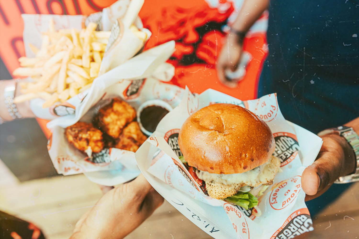 Between The Bridges | Central London's Open-air Bar and Food Market