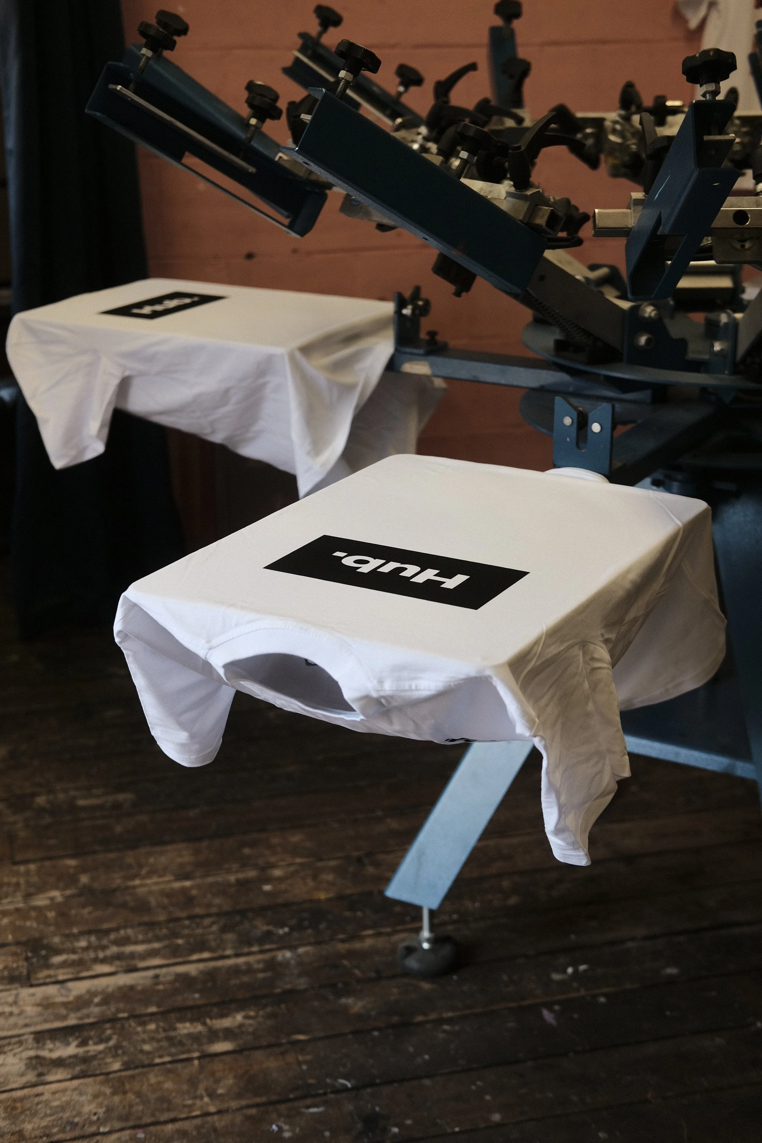 Bold graphics for Hub Store.