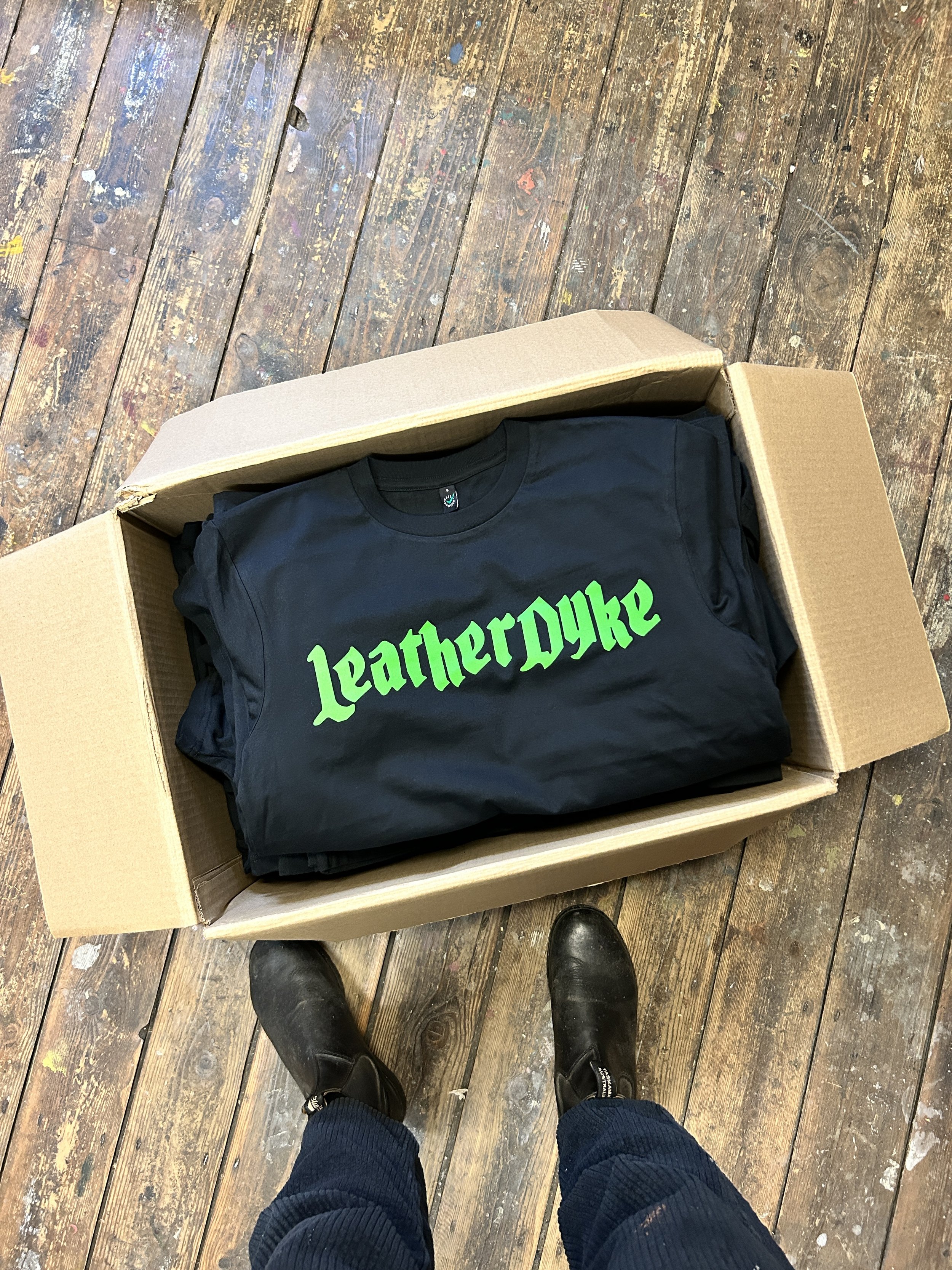 Vibrant green mixed for club night, Leatherdyke.