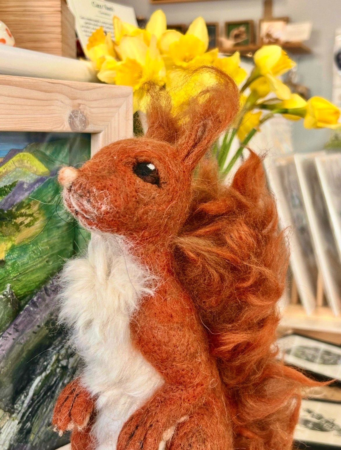 Look at these felted friends in the gallery!🐿️

&bull;

The larger figures are by @nightowl_needlefelts, a local Cumbrian artist creating beautiful fully felted animal sculptures. Each piece is built up entirely by hand through needle felting, with 