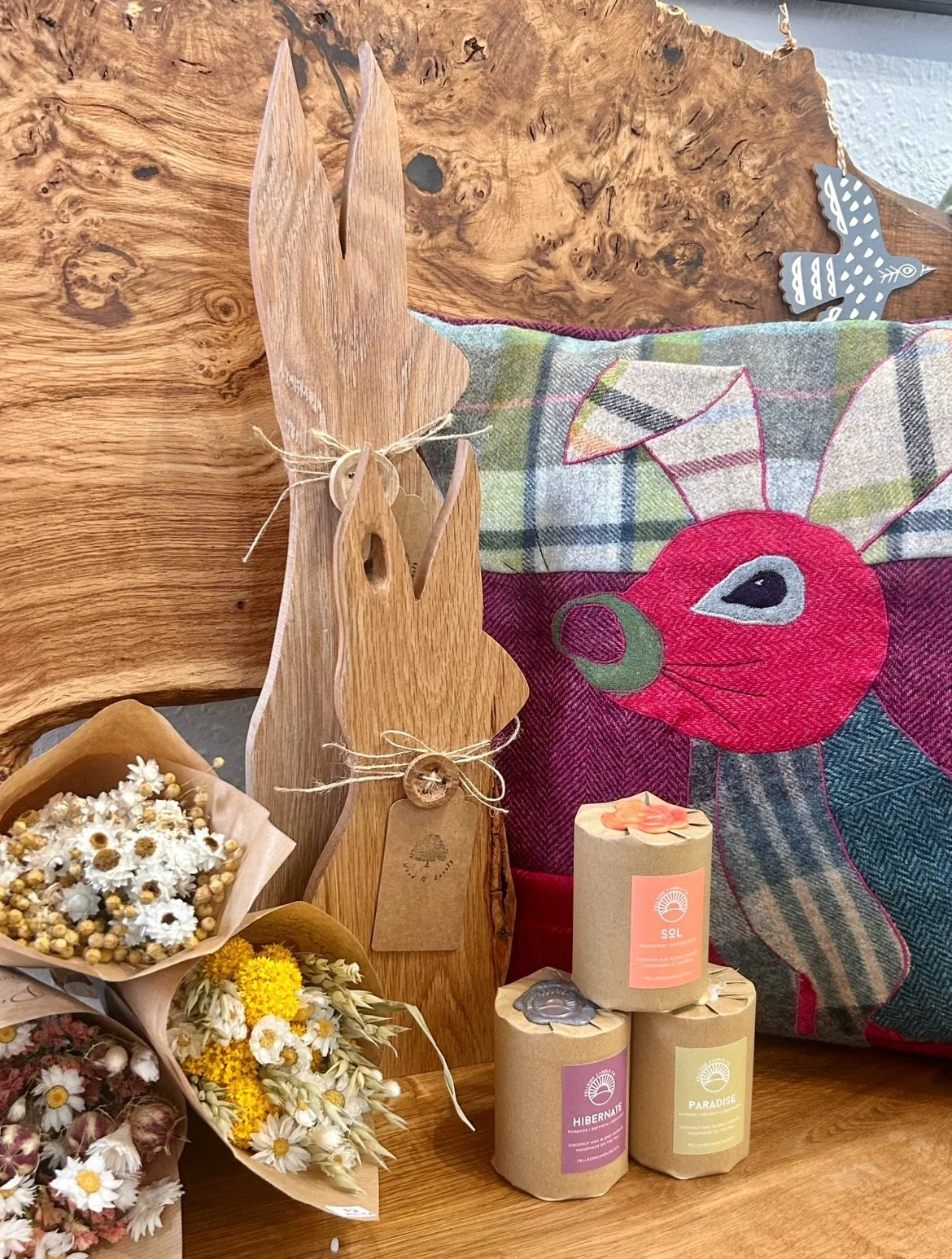 Happy Easter from Pole Star Gallery! 🐣💐

&bull;

A little look at all the loveliness in the gallery at the moment, full of soft colours, lovely textures and those spring touches we love this time of year.🐇🌸✨

&bull;

From handmade pieces to littl