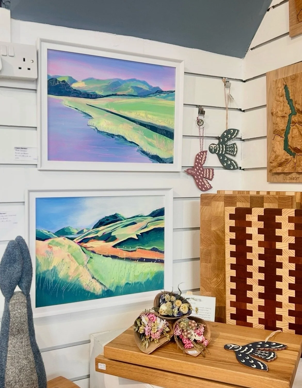 A new artist has joined our gallery, and we are so delighted to welcome @clairejoharmer &lsquo;s beautiful work into our space!

&bull;

Claire&rsquo;s paintings have filled our walls with vibrant colour, layered textures and expressive movement. Wor